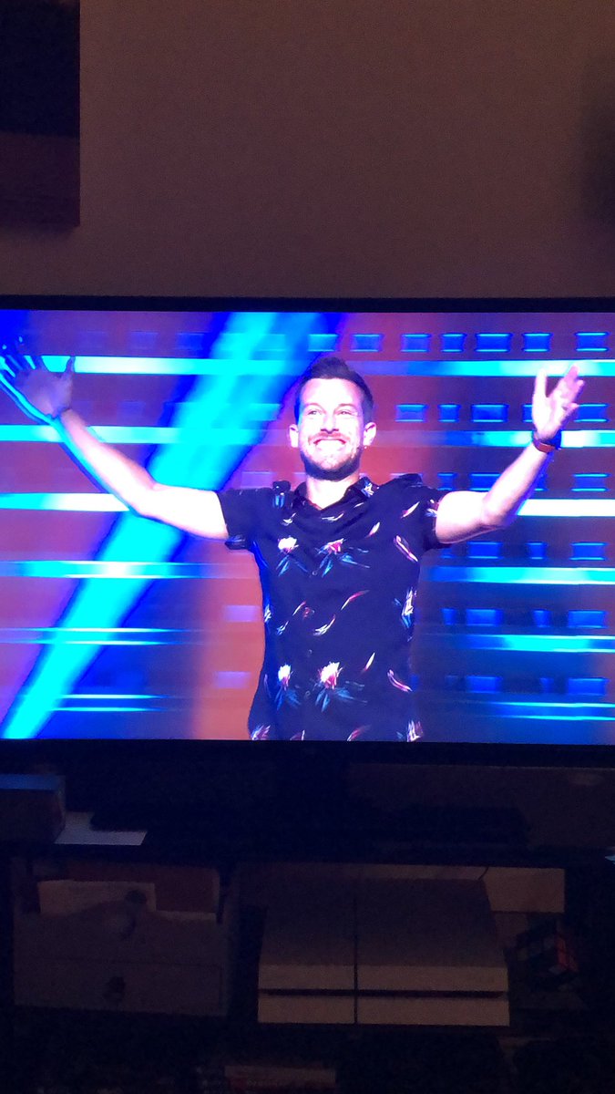 Jade_Russell's tweet photo. When coronavirus stops you from seeing @IAmChrisRamsey live in Leicester as planned so you go for the next best thing! #approvalneeded https://t.co/zkFbroVxty