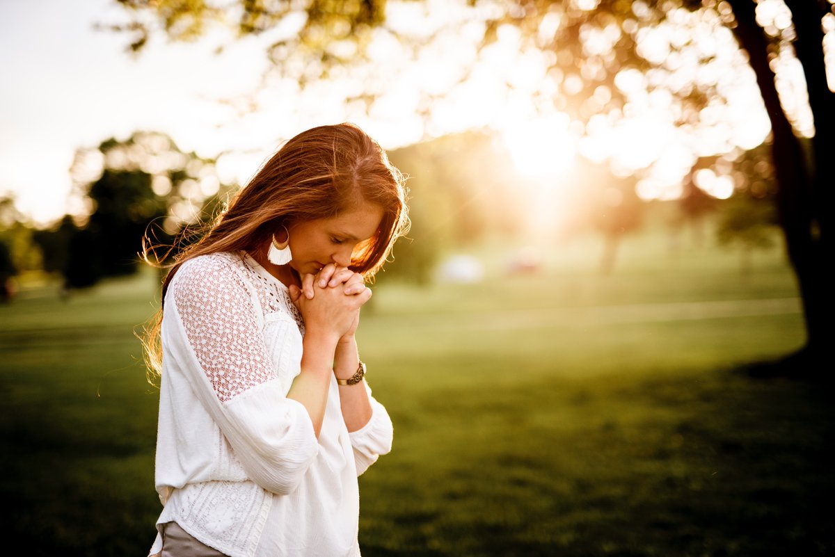 WomenDoingWell's tweet photo. When we don't know what to do, Lord, our eyes are on You: https://t.co/HxZrDGGs7b https://t.co/W7LFHOj5gr