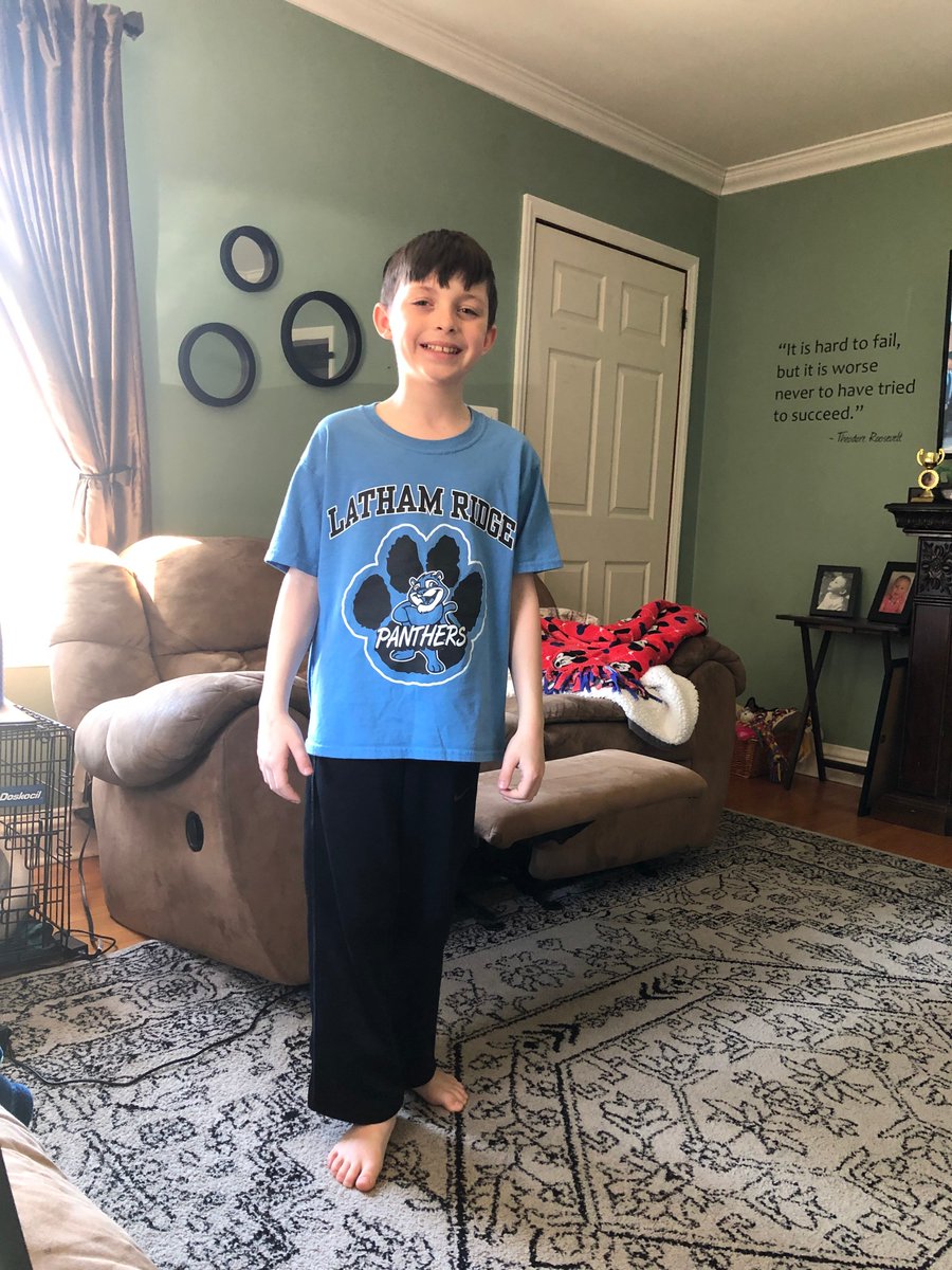 NorthColonieCSD's tweet photo. Well, the @LathamRidge Panthers are winning all the participation points today! We love it!💙👍 #NCSpiritWeek https://t.co/mWiS7rV59T