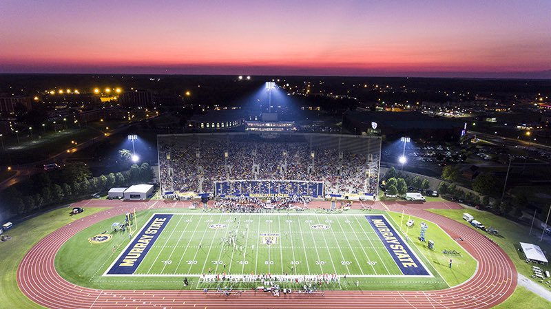 evanbrown70's tweet photo. after a talk with @CoachBHodges i’m excited to say that i have received another Division 1 offer from Murray State!! 🟡🐎 #goracers https://t.co/pWP2eROsJX
