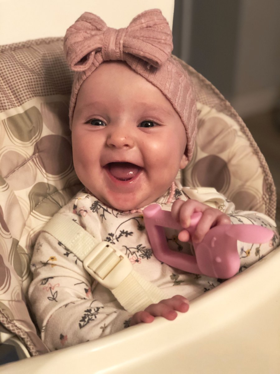 TheBabyToon's tweet photo. When you are T H I S happy about your first tooth!

We love sharing your adorable Baby Toon photos, so keep tagging us in them please. 😊 

Grab a Baby Toon of your own over on our website! 👉 https://t.co/1j6TYpEjdh

#munchkin #thebabytoon #babyspoon #sharktank https://t.co/lBNfG9mBsc