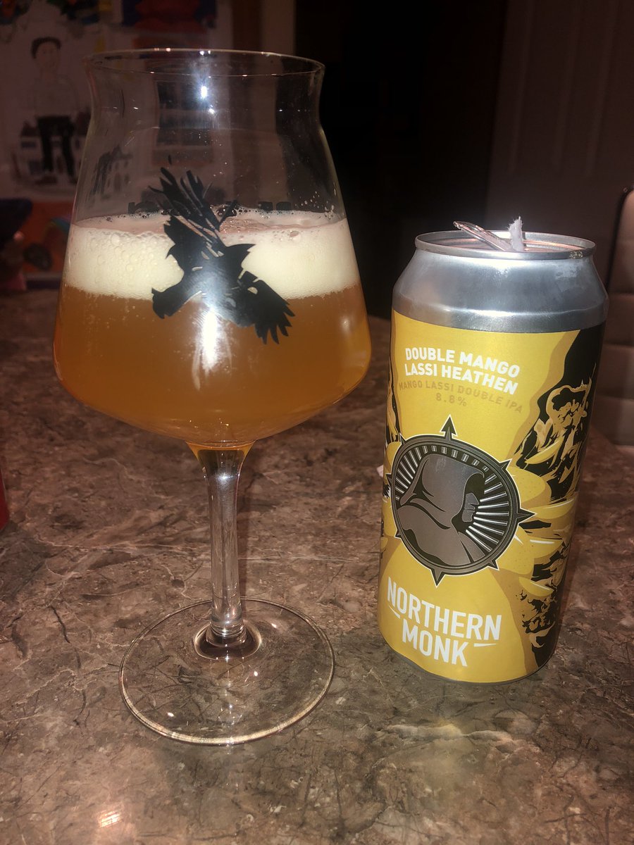 j_k357's tweet photo. Kicking off Friday in what has been one surreal week with this belter from @NMBCo sourced by @bradleys_offlic #corksfinest a bit of Kreator on the go on the stereo for good measure 🤘🏻🤘🏻🤘🏻🤘🏻🤘🏻🍺🍺🍺🍺 https://t.co/dDbnUz0JAZ