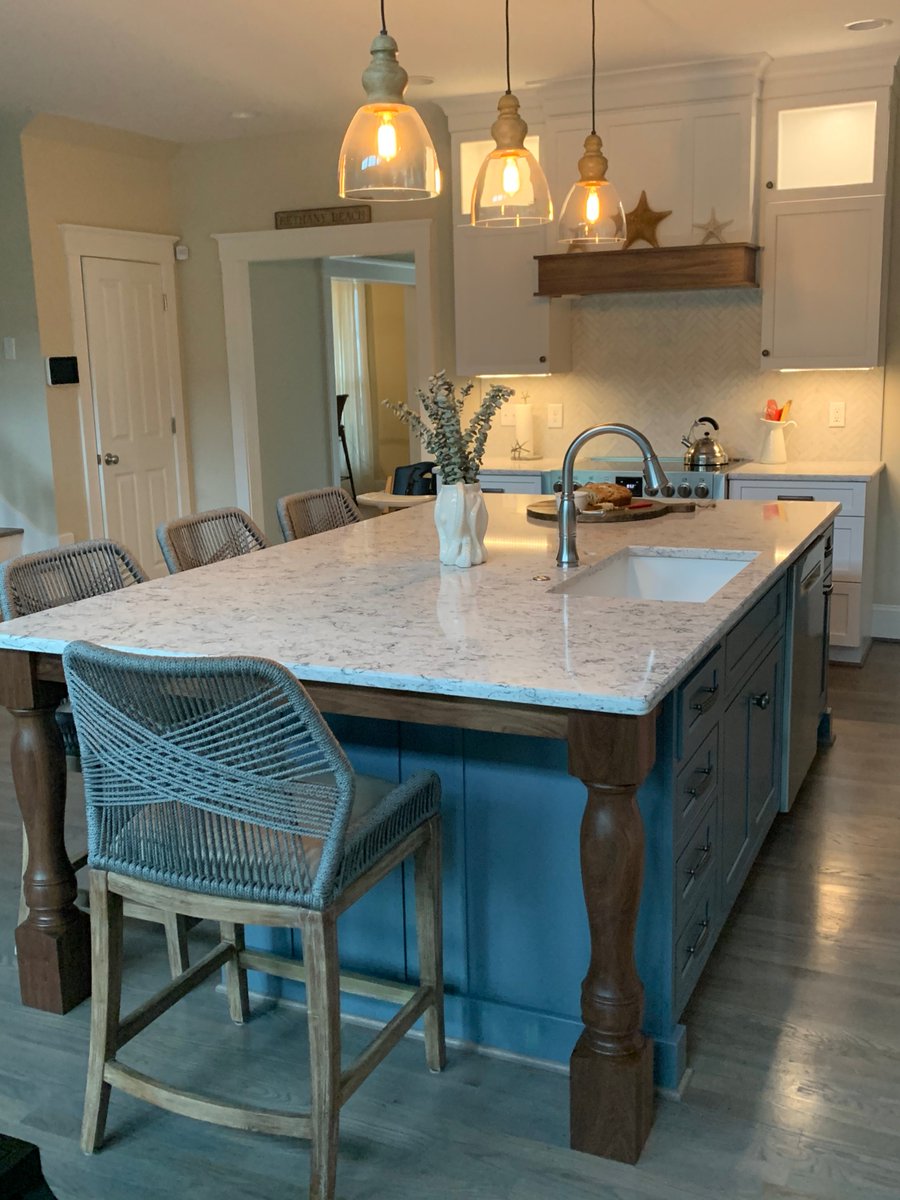 Don't you just love the clean lines and togetherness of this inspirational beauty! Get that kitchen you've been dreaming of. Designer, Amanda Fisher, is at the ready to help you create what you have always wanted! #dreamkitchen #youdeserveit #remodel #cabinets #lovewhereyoulive