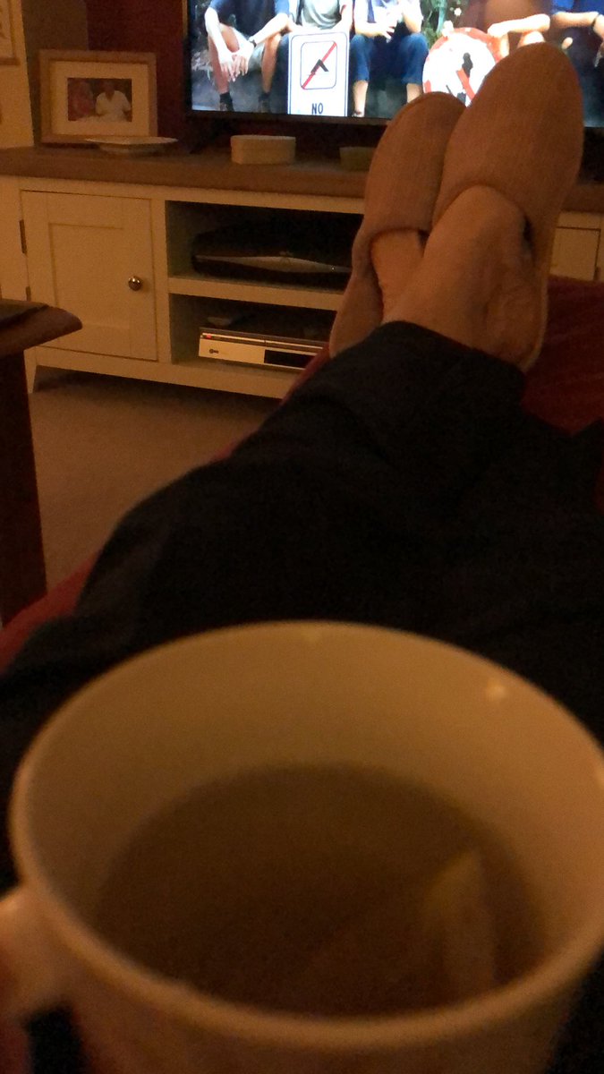 LadyLesleyShaw's tweet photo. #innotout Friday night
Had a busy day gardening today so it’s an easy sofa night for me. Feet up and a cuppa, before a soak in the bath to ease my aching back. Oh, and a chocolate biscuit xx
What’s everyone up to? 
Happy Friday
Don’t forget to put #innotput on your status. https://t.co/V2LvPX4G8u