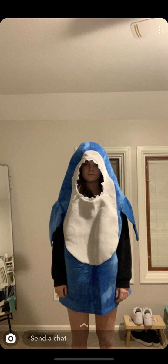 suaclassof2021's tweet photo. Here are four juniors - Emily Savage, Lila Kalman, Emma Cullis, and Annie Bennett - showing off their shark costumes in honor of Intramurals. #JAWSJUNIORS🦈💙 https://t.co/bcA3VjuWFm