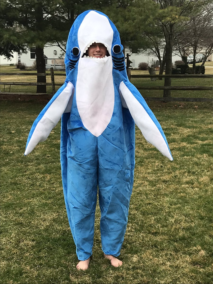 suaclassof2021's tweet photo. Here are four juniors - Emily Savage, Lila Kalman, Emma Cullis, and Annie Bennett - showing off their shark costumes in honor of Intramurals. #JAWSJUNIORS🦈💙 https://t.co/bcA3VjuWFm