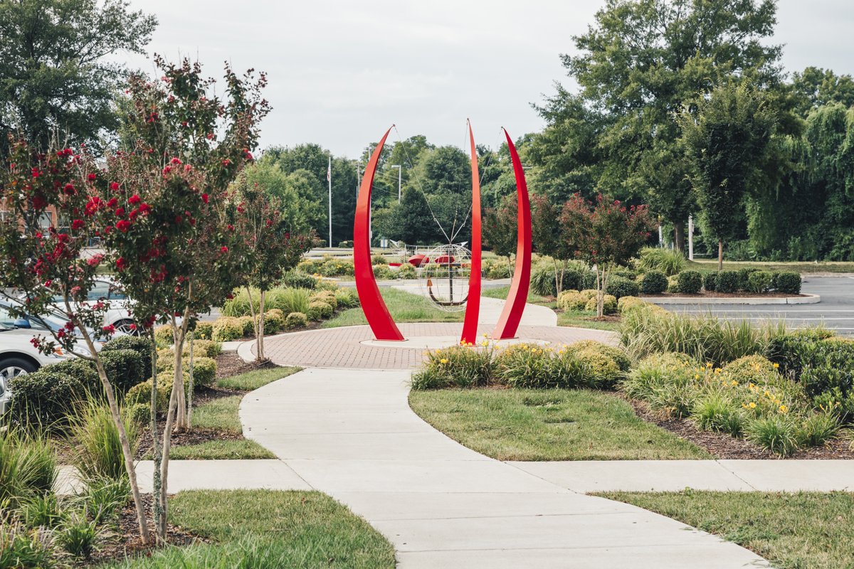 An update today regarding the coronavirus: Watkins will adhere to state guidelines and extend its campus closure until April 24th. You can read the update here:
watkins.edu/news/on-the-co…