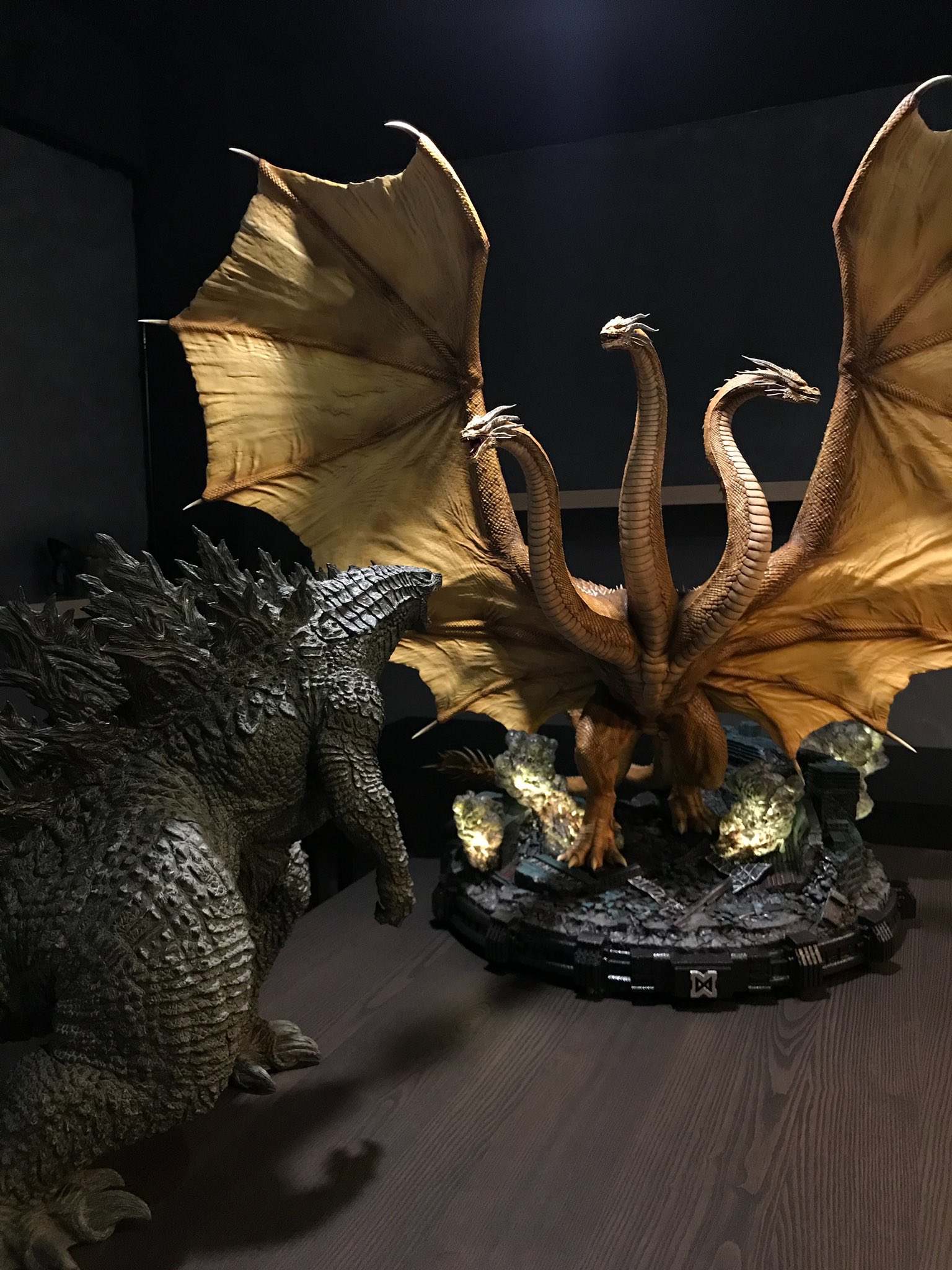 How Big is Legendary Ghidorah? / Godzilla Size Comparison 