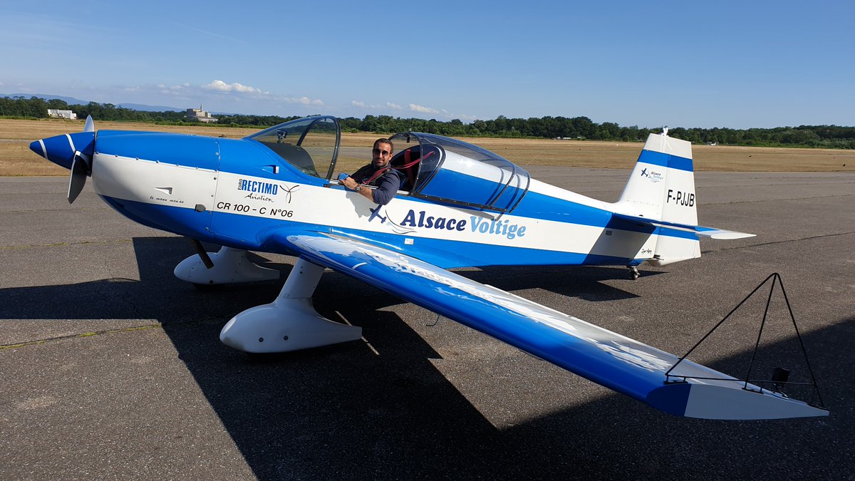 2capsproduction's tweet photo. Ce dimanche 12h55 sera diffusée sur #FR3GrandEst 📺 l'émission inédite #ToucherExcellence🥇😊 l'occasion de revenir en photos sur notre tournage #PourquoiChercherPlusLoin en juillet dernier (!)🎥  #VoltigeHaguenau🛩️ #ForêtHaguenau🌲 #ProfesseurMarescaux👨‍⚕️ #GâteauxAbbaye https://t.co/QnCcINmldA