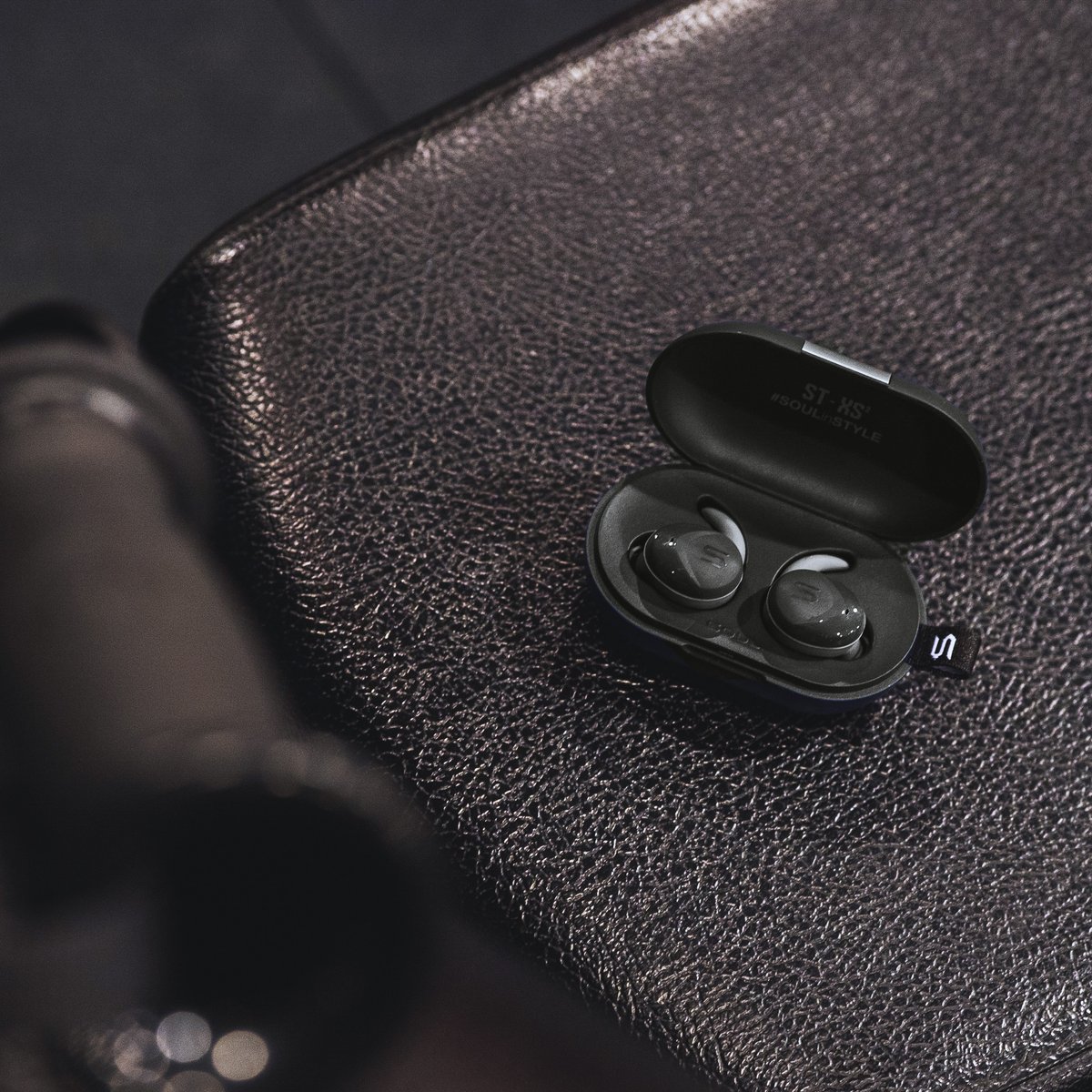 SOULElectronics's tweet photo. Home SWEAT home! Keep your body and mind moving with the upbeat sound from the #STXS2.
Grab the 20% off with code "MOTIVATE20" now: https://t.co/3Sk3VOj0pA
#SoulElectronics
#SoulNation
#SOULinStyle https://t.co/ESlslyI6Mp