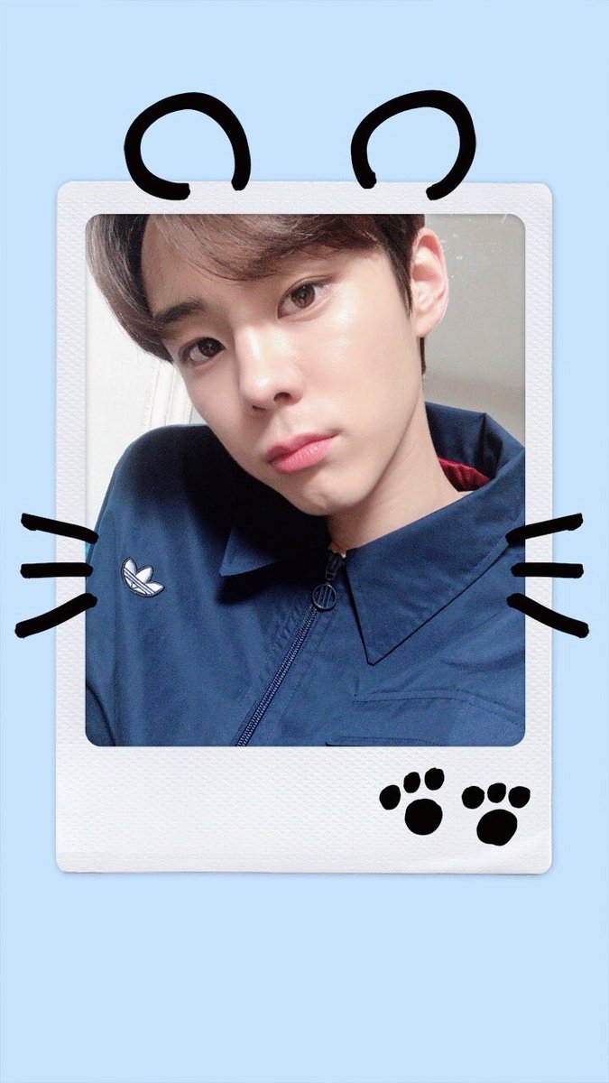 pimzelo's tweet photo. 1ปีแล้วหรอ ฮือ เด็กจวพ.เสื้อหนังของพิ่ตลอดปัย #1YEARwithSEOBIN https://t.co/MU3vRsTDRc