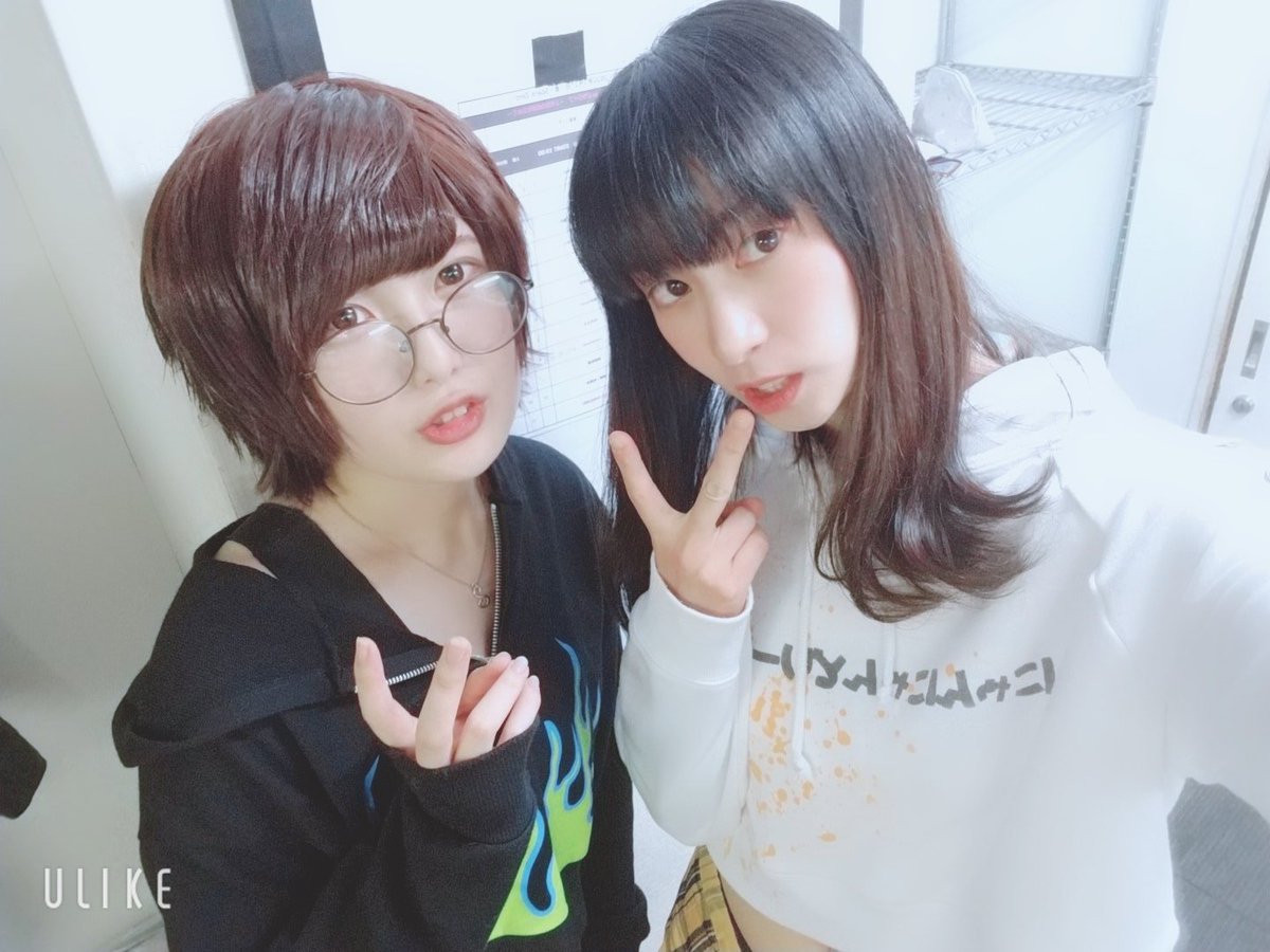 3to3n3's tweet photo. Luminouss解散ライブ！
すごく楽しかった！そして泣いた！！
たくさん同じステージに立てて、解散にも立ち合えて嬉しかった✨最後にコラボ｢走れ！｣も出来てよかった✨
るるちゃんさなちゃんたくさんの楽しい時間を本当にありがとう💕
みんなもありがとう💕

柚木しおん君もお疲れ様でした！笑 https://t.co/aWEEkSShgm