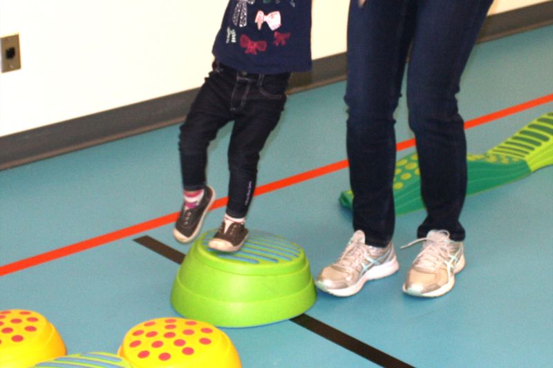 RESCalgary's tweet image. Fun at Home: Obstacle Course! Build an obstacle course with things to go over around and through. Obstacle courses are great for working on balance, following directions, jumping, crawling - and they are just fun!
#Fun #RenfrewEducationalServices