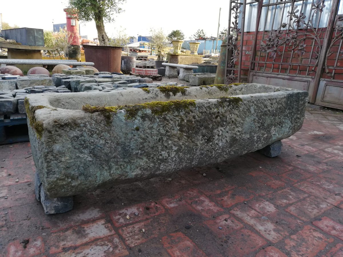 warwick_rec's tweet photo. 2 Spectacular 18th Century Period Sandstone Troughs. Rich in age & history and will create a stunning feature to any garden or courtyard.
#stonetrough
#sandstone
#reclaimedstone
#18thcentury
#gardenfeature
#trough
#architecture
#reclaimedmaterials
#warwickreclamation https://t.co/h4oFLPduI4