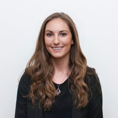 podcast2ndlevel's tweet photo. Today we welcome Ashley Crowder, Co-founder and CEO of VNTANA, an industry leading augmented reality platform that allows brands to easily create interactive hologram experiences. Available on all streaming platforms- https://t.co/pehHl2Vk2D https://t.co/nTahjwTFuS