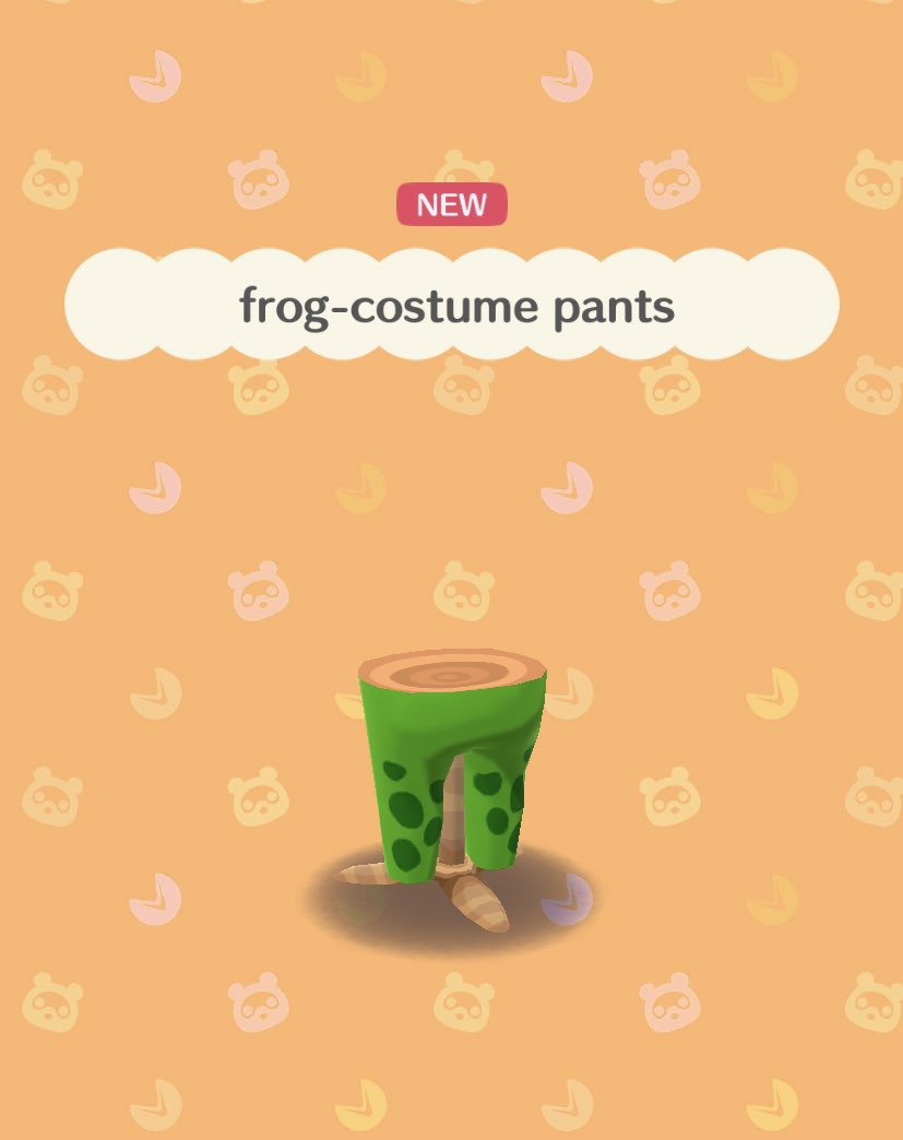 indeathrence's tweet image. The world isn’t ready for froggy pants in the froggy chair