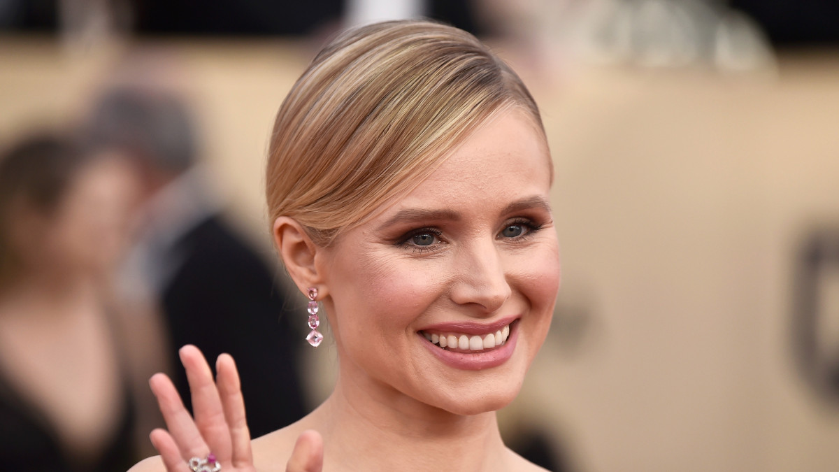 Kristen Bell Hosts Nick Pandemic Special for Kids, Families on.nbc10.com/Lm19uPH