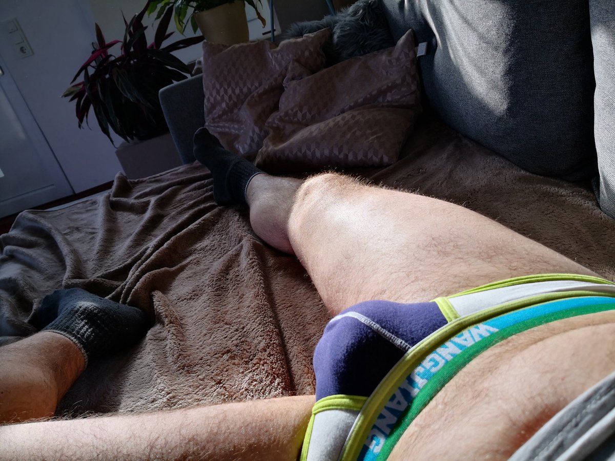 underwearronny3's tweet photo. Sun is shining
#bulge #bulgegay #bulgetime #bulgebrab #gaybulge #gaybrief #gaybutt #sexyunderwear #underwear #slip #gay #bulgetastic #openyourlegs #gayunderwear #gayundies #underwearfetish #underwearaddiction https://t.co/U07IHPaCaY
