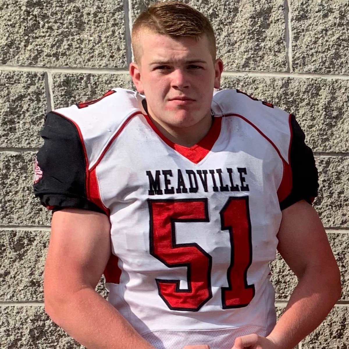 Congratulations to <a href="/pollard_tommy/">Tommy</a> for committing to Mercyhurst to continue his academic and football careers. Mercyhurst is getting a hard working young man. #BulldogProud