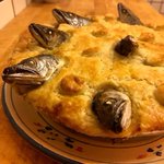 ネタにされがちなイギリスのあの料理!衝撃的な見た目の裏にはある感動エピソードが？!