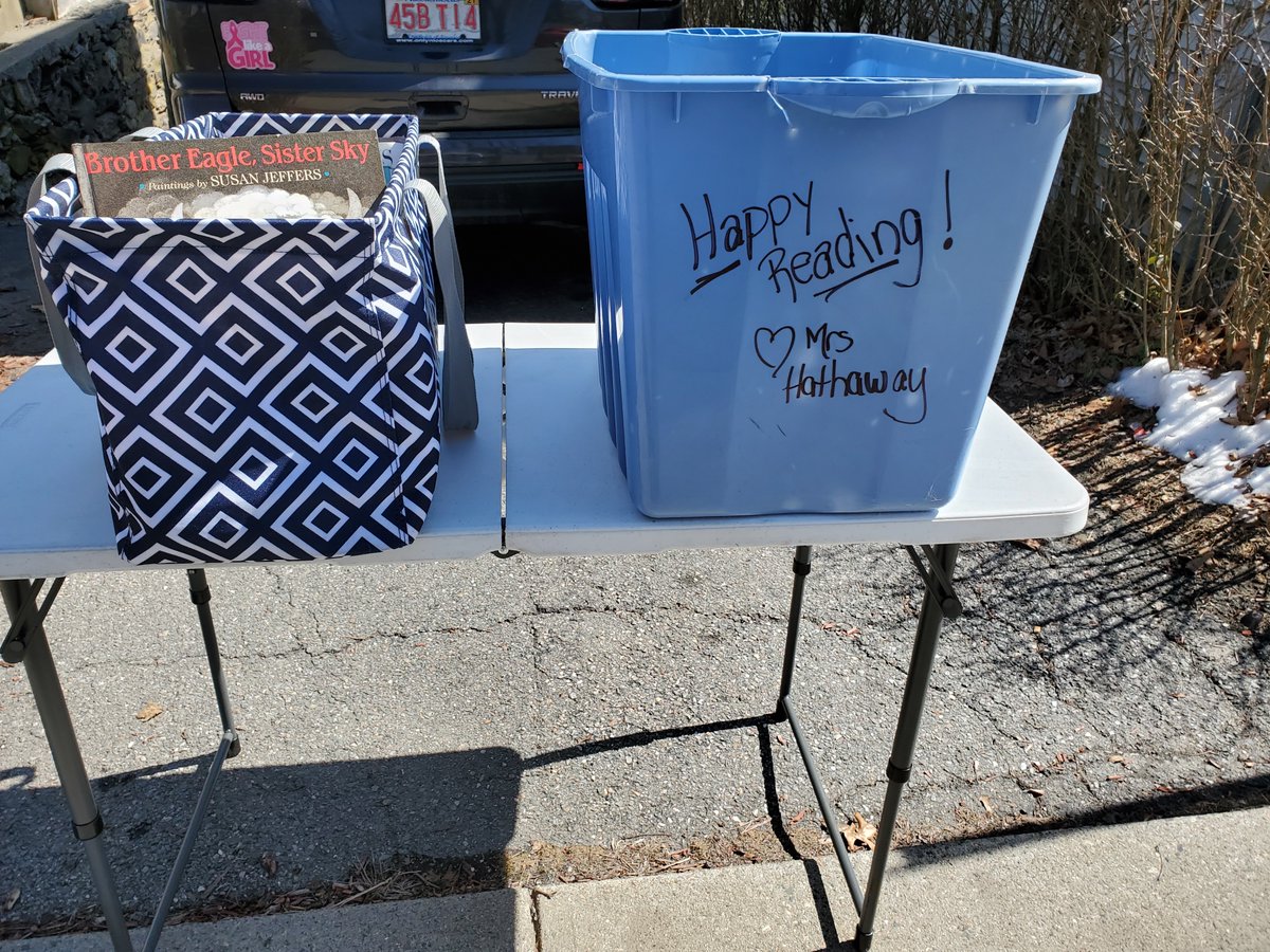 MPSPanthers's tweet photo. Thank you for your generosity, Mrs. Hathaway! 
Details in the first picture! 📖 📚 

#TheMarlboroughWay https://t.co/7UpDu3NRic