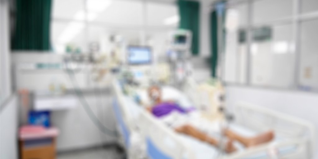 BDA_Dietitians's tweet photo. To aid dietitians who may be moving into critical care, @PENGDT have released relevant parts of their Pocket Guide digitally for any BDA member to access: https://t.co/rcIKYqzclO #WhatDietitiansDo #CriticalCare #COVID19 https://t.co/M3svLfXVeD