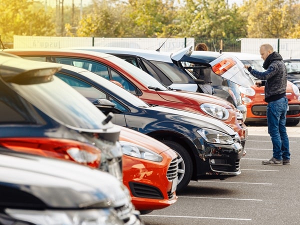 If you’re in the market for a vehicle, here are some you should consider in order to save some money and smooth out the process. ow.ly/k0XQ30q8bHq
#BestPriceAuto #autosales #cars #OK