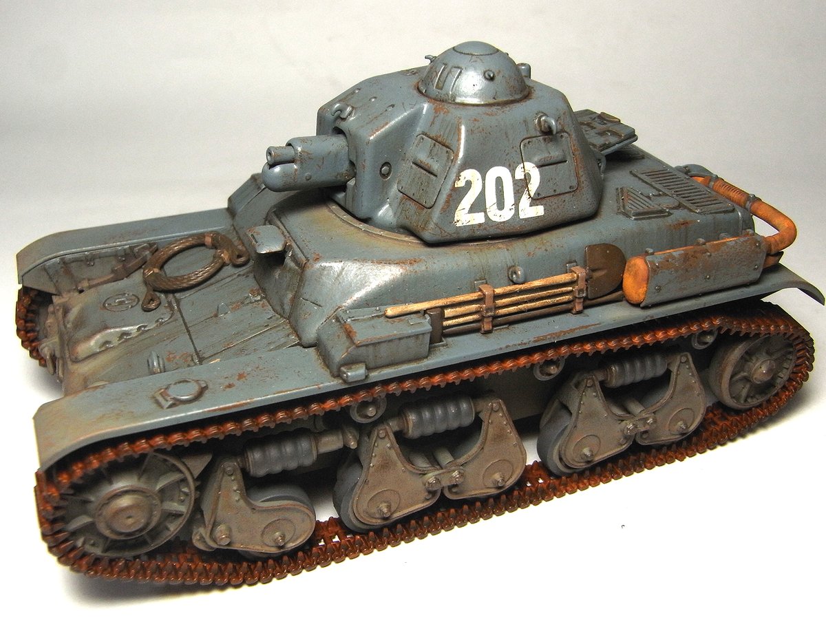 「タミヤのR35の続き。この後ホコリ汚れを追加します。 」|山下しゅんやのイラスト