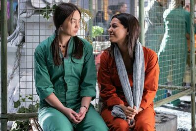 gay_bookworm's tweet photo. 3 shows you should be watching to make your quarantine gayer:
✓ Motherland: Fort Salem
✓ One Day At A Time S4
✓ Utopia Falls
#myholytrinity #MotherlandFortSalem #Motherland #ODAAT #ODAATISBACK #UtopiaFalls
#Raylla #Sydlena #Sagelyn https://t.co/dLMoqNMSCI