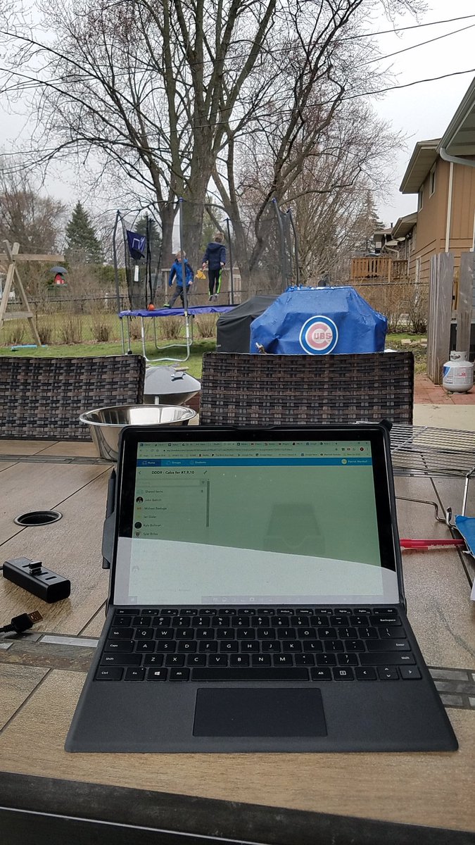 MarshallsBosons's tweet photo. Friday morning grading and smoking some meat!  Hope all are well. https://t.co/5iPqYuHbxv