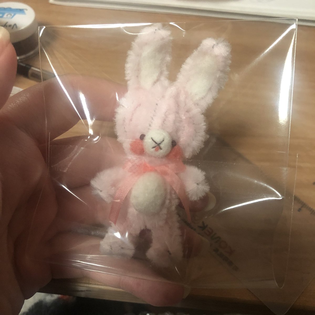 yuja_doll's tweet photo. Rt감사합니다! 
알티하신분과 구매자분들께 추첨을 통해 새로 구매해본 연보라색 모루로 곰돌이한마리씩 제작해드리겠습니다

지금 제작분은전부 월요일에 배송을 마칩니다

일~월요일부터 다시 주문받습니다
주문글은 따로 올릴예정이고 멘션달아주시면 주문글에 언급해드리겠습니다. https://t.co/EdJYFNxP20