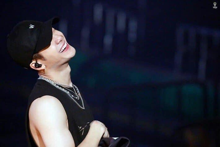 Platong_BokBak's tweet photo. 28.03.18
HAPPY BIRTHDAY Jackson 💚🐢 @JacksonWang852
#KINGJACKSONDAY #JacksonWang
#TEAMWANG
#OurPrideJacksonDay
#갓세븐
@GOT7Official https://t.co/RjiYGRVkqb