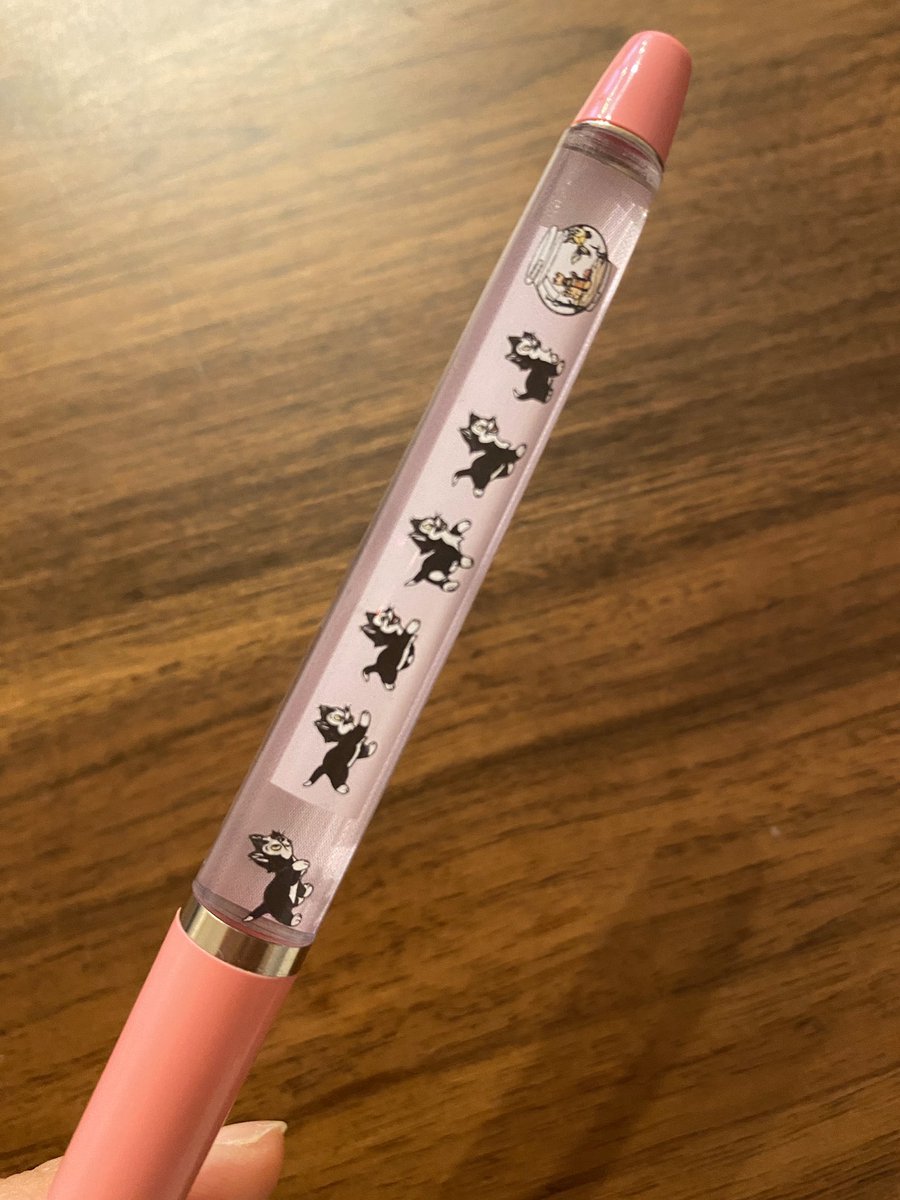 ここ Francfrancのピノキオコラボ行ってきました フィガログッズ大量ゲット 可愛い 特にこのフィガロが 動くボールペンがお気に入り ピノキオ フィガロ ディズニー 猫好きさんと繋がりたい