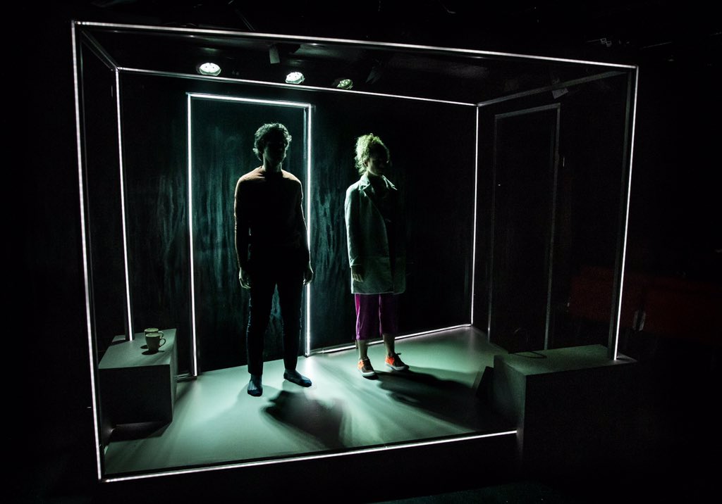 SarahMeadows1's tweet photo. Shout out to #OneJewishBoy @STEPHENLAUGHT0N @Asha_Reid @ruskinruskin @TrafStudios #WorldTheatreDay2020 can’t wait to bring it back when all this is over https://t.co/Y2OHQ3G1Ke