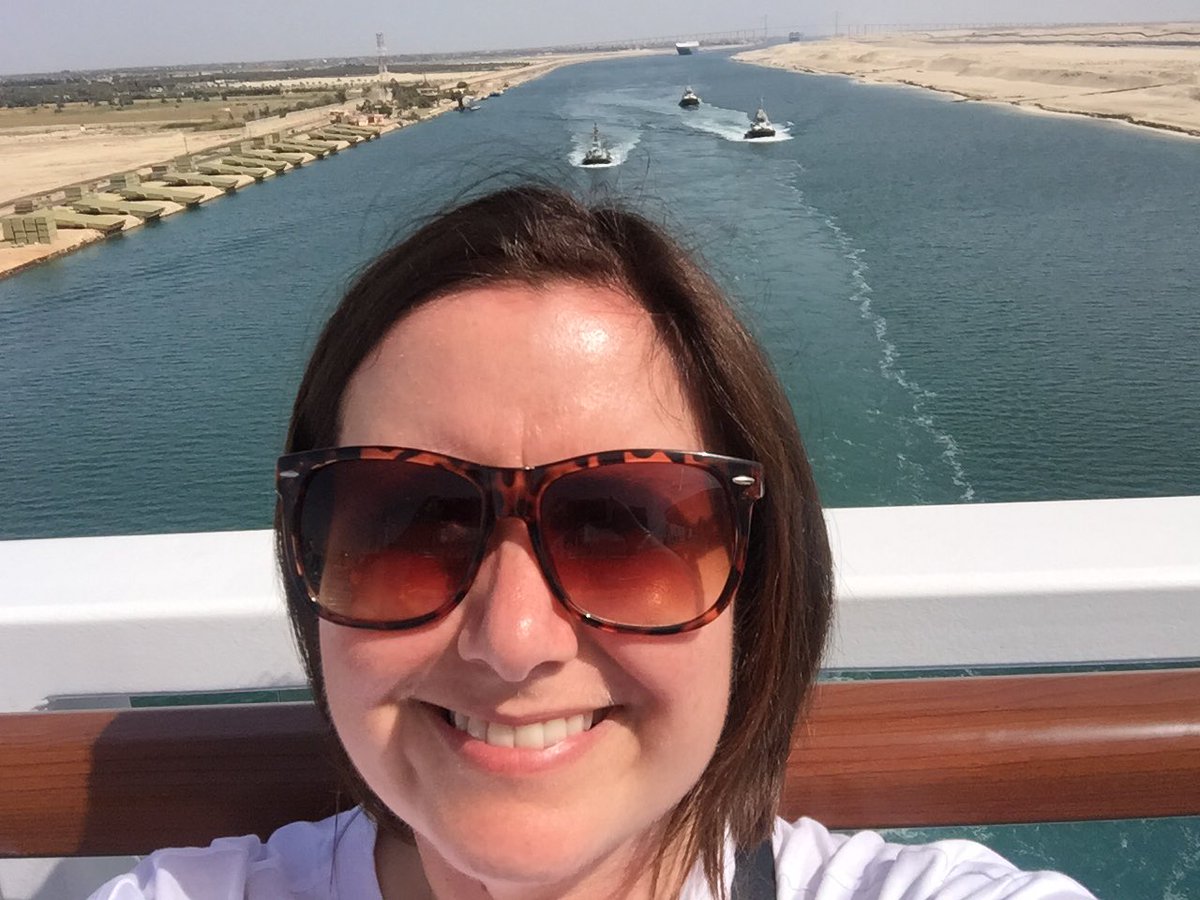 cruiselifestyl's tweet image. #FlashbackFridayz theme #Happy with hosts @carpediemeire @TravelBugsWorld @Adventuringgal @TrippaTrips @jasontravelblog

Cruising makes me happy. Can you tell? 

1/2. Grenada
3. Suez Canal
4. Royal Princess Sky walk