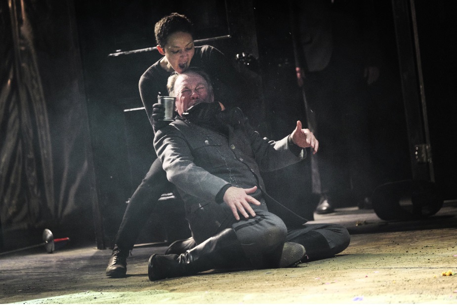 GateTheatreDub's tweet photo. Next up is #GateHamlet! 

Oscar-nominated Irish actress, Ruth Negga, made her Gate stage debut in the title role of Hamlet, joined by a cast of Ireland’s finest actors, directed by Yaël Farber as part of #DTF18.

#GateHamlet then transferred to @stannswarehouse in 2020. https://t.co/afBCXAF7aP