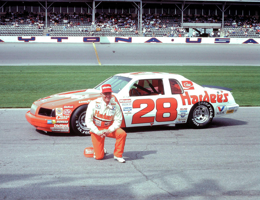 Happy 81st Birthday to the legend, Cale Yarborough! (via u/dubya86) 