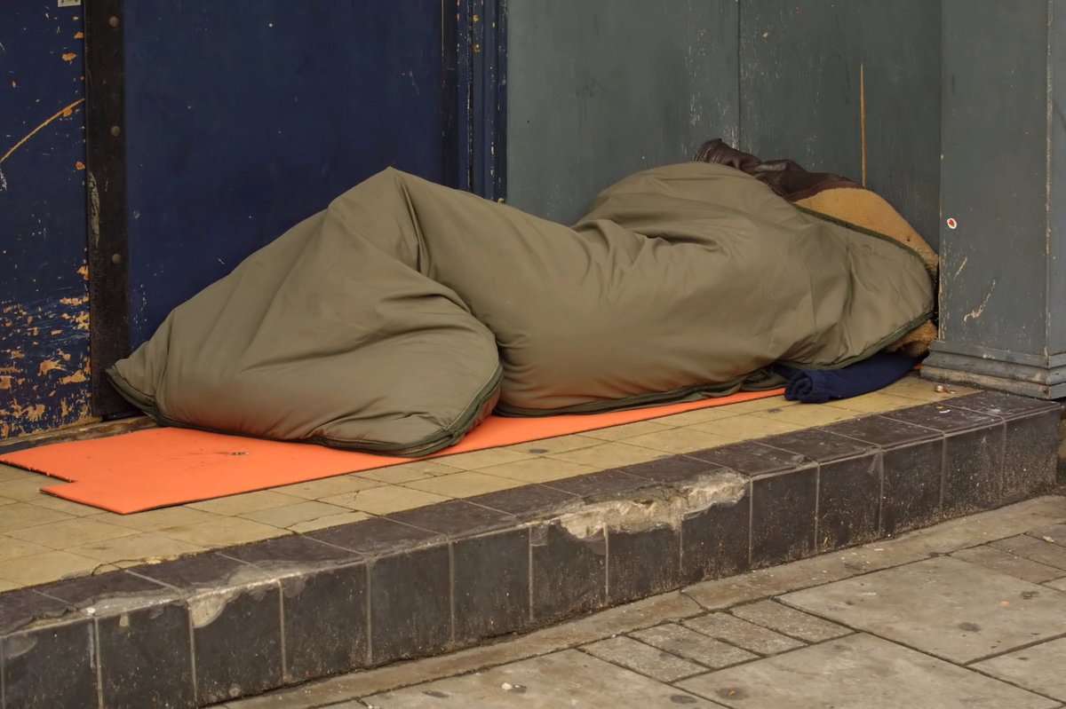 hironmiah_'s tweet photo. Fantastic effort from @bradfordmdc Access to Housing team and Bradford Homeless Outreach Partnership team to get all Rough Sleepers accommodated during the pandemic. It’s a huge challenge! #teambradford #COVID19 #StayHomeSaveLives https://t.co/enYPt4htQO