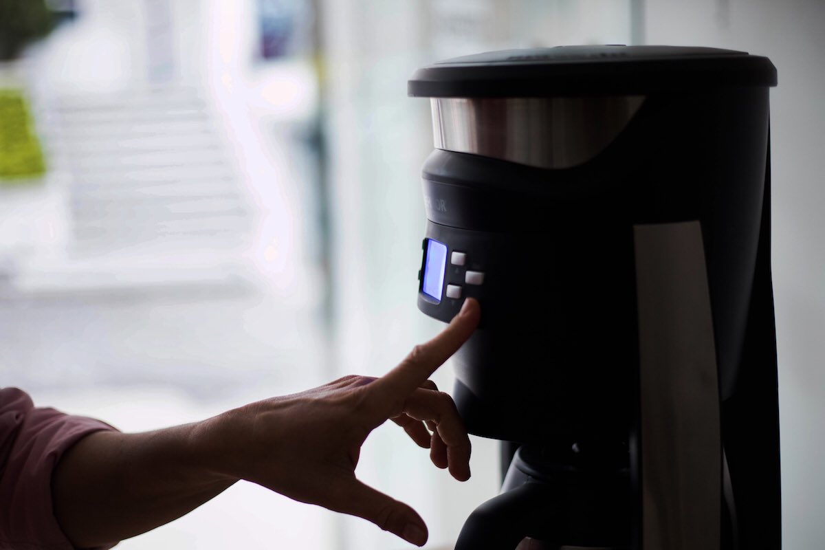 behmor's tweet photo. Do you brew coffee at home using one of these? Tell us why you decided to get a Behmor Brewer! https://t.co/LkOg71DRYr