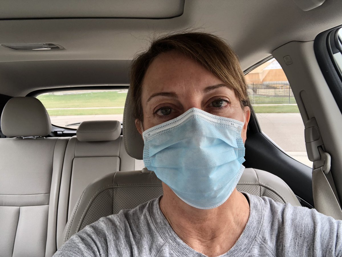 Deb_Farris's tweet photo. Went in to get allergy shot. Coughing from all the pollen. Doctorβs office took my temp and had me put this mask on. They are being super cautious! Thank you for all you do! No #covid19 ! Just allergies! π·π·π³ #lovehatespring #kakenews https://t.co/ho5rudsfFC