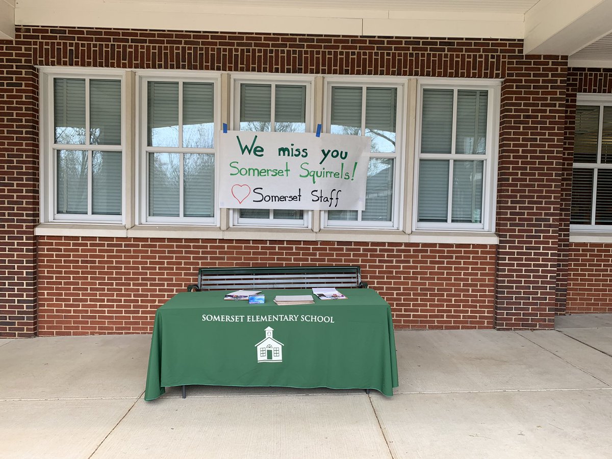 SomersetES's tweet photo. Somerset is ready for Chromebook distribution! #WeAreAllInThisTogether https://t.co/B4WhwMSQyM