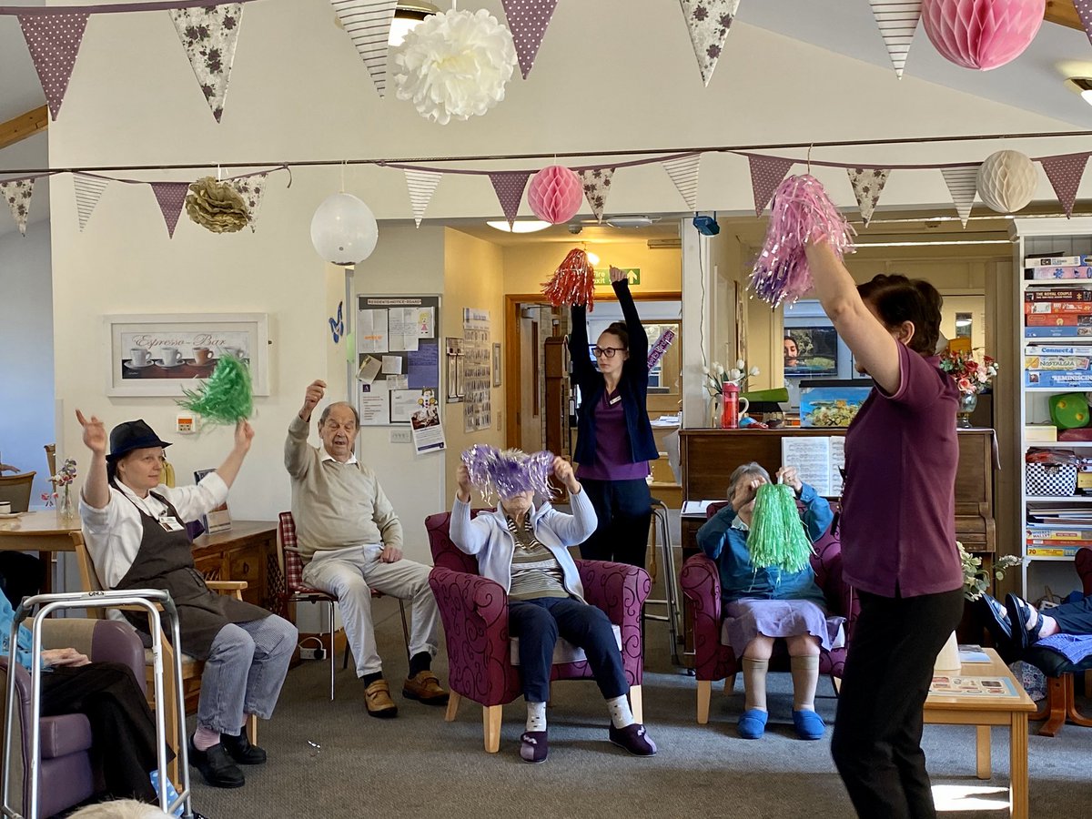 Dawson_Lodge's tweet photo. Gentle exercise with our residents and staff! 🕺🏽💃🏻#FridayMotivation #covi19 #beatingisolation @Dawson_Lodge @AnchorHanover @AnchorJobs @Link_ages https://t.co/5RGARsdOLi