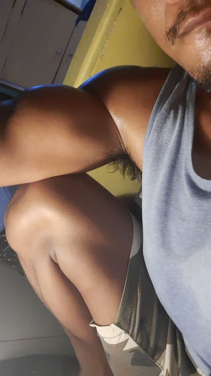 massage_indra's tweet photo. Home work out az lah https://t.co/igVm3JedDe