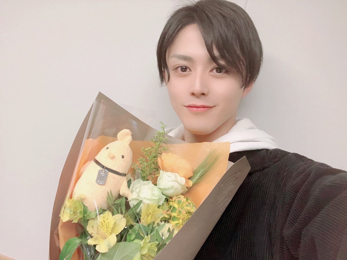 終わってしまうのはちょっと寂しいですが、また皆さんにお会いできるよう、ツキナイで得た色んなものを胸にまた新しい始まりに挑んでいけたらいいなと思います！！

この一年、本当に幸せでした！！！！
本当に本当にほんっとーに！！！！ありがとうございました！！！！

#ツキナイ
#バイバイ
#またね