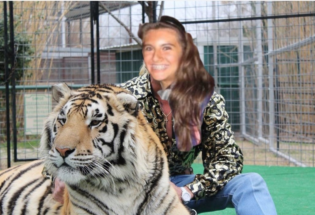 jewstin13's tweet photo. Found this old picture of @emilyroussos from grade 7, who knew her documentary would work out so well. 

 @mjgaller credits https://t.co/WOtPR39vCE