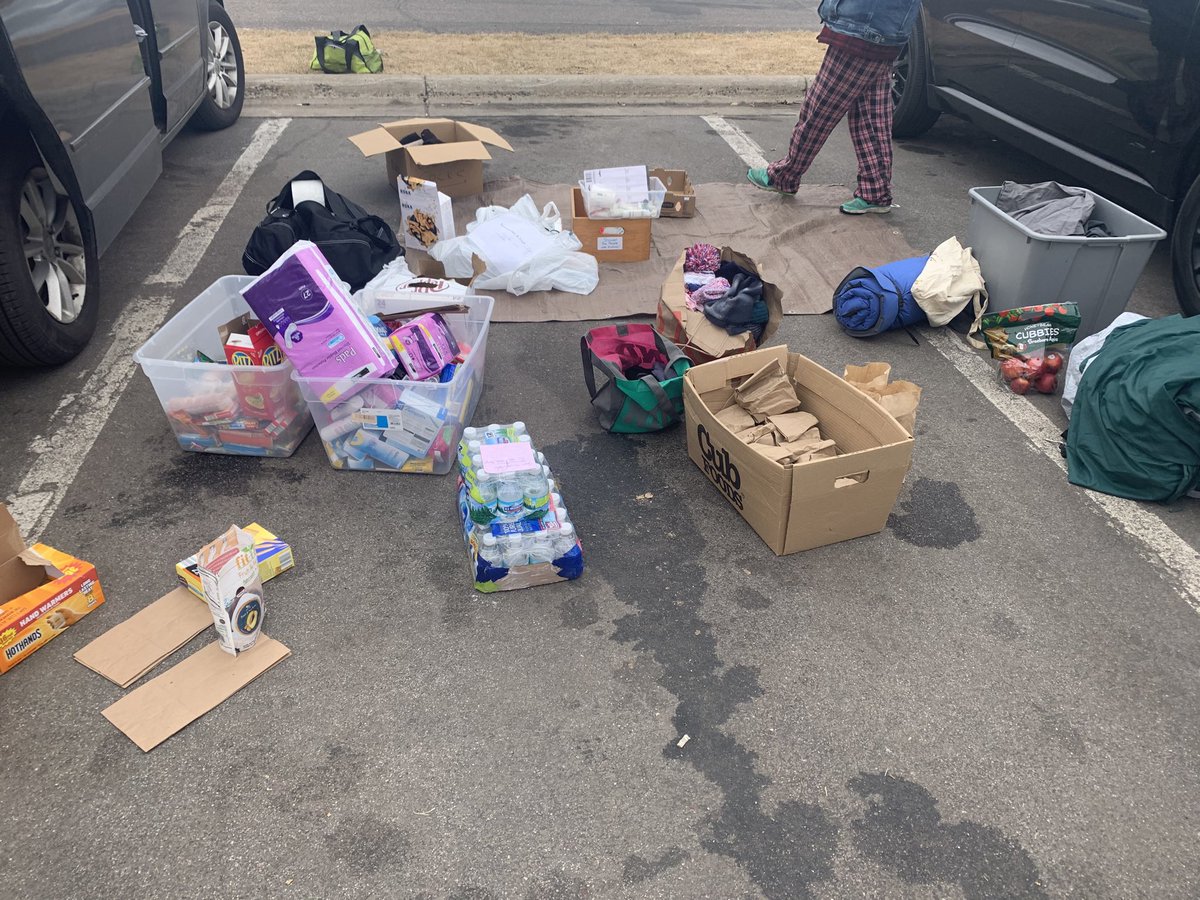 AricForMN's tweet photo. Difficult times for you and me. Multiply that by a billion if you don’t have a home. People need stuff. If you have stuff, in particular a tarp or a tent, stop by Lake George m-f, 2-3pm.  Good people will get your stuff to where it can help. #aricformn #homelesshelpinghomeless https://t.co/feYpGVWdDv