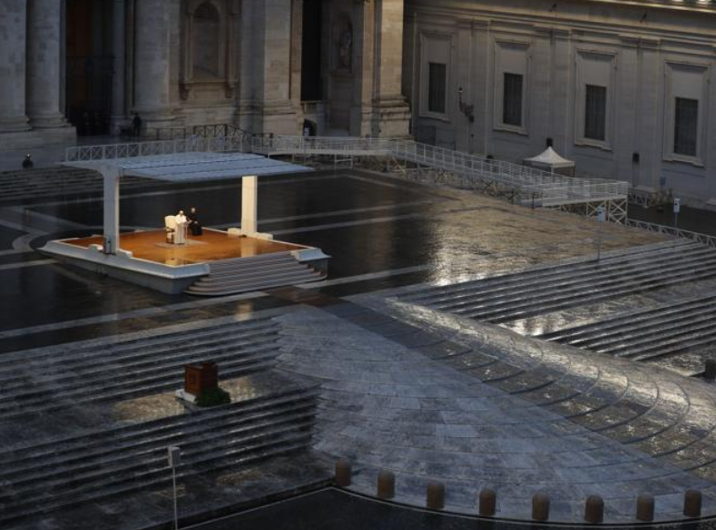 DRJANETSCHEK's tweet photo. First time in the history our Pope in front of an empty San Peter square.....
Live Television broadcasting all over the world.
Let's pray together for all of us. Hard time but we will win!
@SmartCityAction #SmartDigitalCities #VaticanNews #Italia #Rome #PopeFrancis #Covid19Italy https://t.co/BfrayF2O4Z