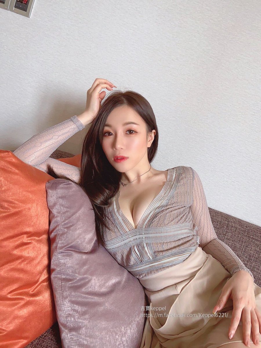🙈🙈🙈沙發
-

#作品撮り #攝影 #自拍 #裏アカ女子 
#photography #photooftheday #photo #photographer  #love #instagood #model #iphone11 #keppel https://t.co/q1wR4Y6roF