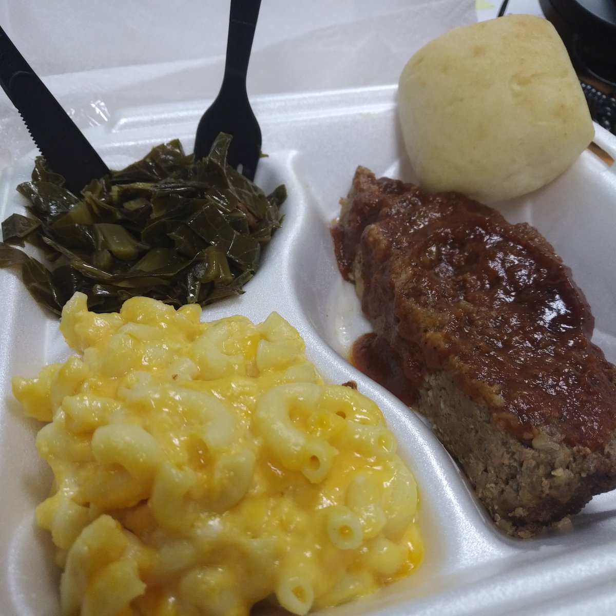 RestaurantRaidr's tweet photo. #CurbSideLunch Via @Bar_31_Bham (205) 824-3160 
#MeatAndThree #Bham #Socialdistancing
#KeepTheDoorsOpenChallenge 

#JustLikeMomUsedToMake 
#RaidBham 
#TakeOut
#Delivery https://t.co/4GvvEZcEzp