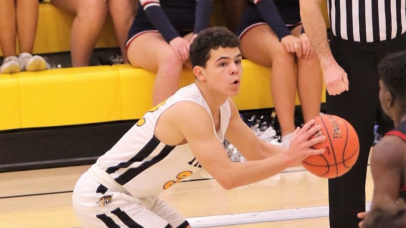 NATigerAthletic's tweet photo. Congrats to @katbalouris, @grant_timmerson and @ZAndreykovich32 for being selected to play in the annual Roundball Classic at Geneva College! As of now, the Classic is slated for April 24-25.

🔗https://t.co/uOuBExmDsI

@nabballboosters @nagbboosters @Big56Conference https://t.co/TgTgnKe8Xw